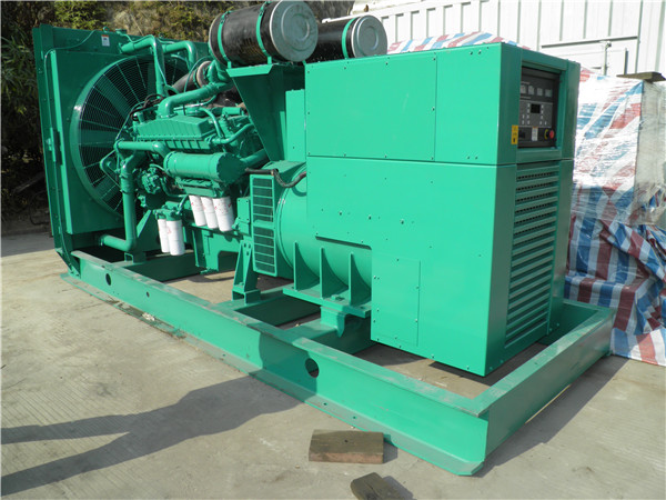 蓝田发电车出租-柴油发电机散热器怎样散热